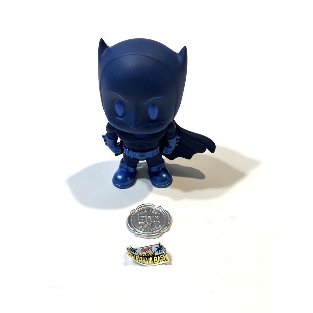 LOOSE - SDCC 2025 THRILLJOY BOARDWALK BASH BLOCK PARTY PIX! BATMAN OOB